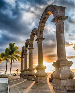 Arcos Malecón Puerto Vallarta